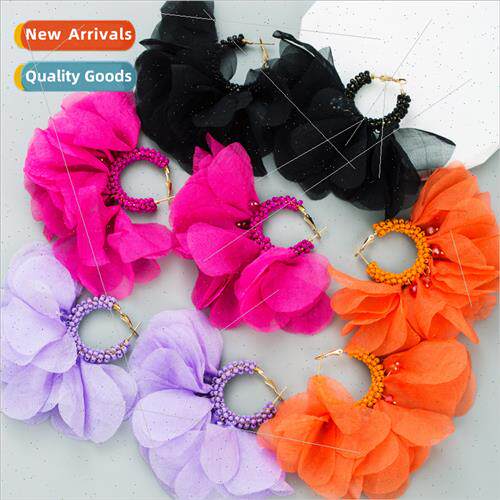 Europe creative hand-woven beaded flower earrings earrings b