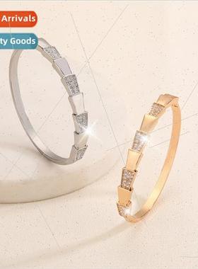 Europe snake bone wh zirconia stainless steel bracelet femal