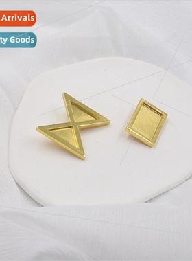 Virtual Host VTuber Rainbow Society Ike eveland cos pin