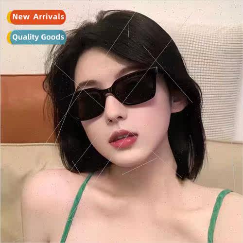 new small Square Frame fashion nd sunglasses men women  retr