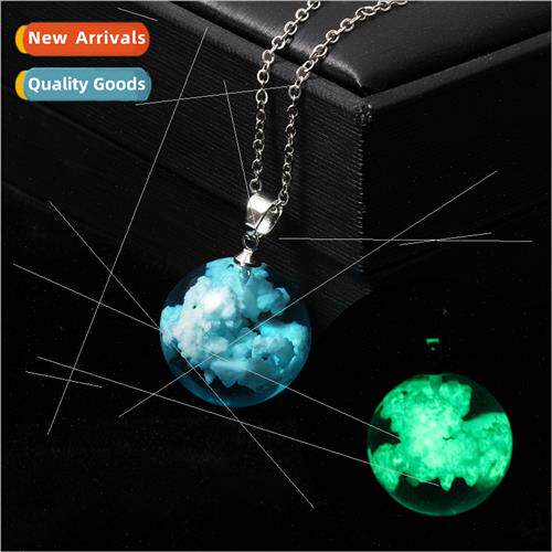 Europe creative handmade jewelry blue sky whe clouds Mori tr
