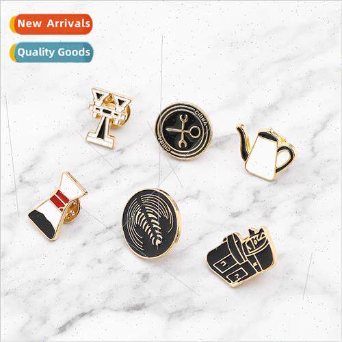 Europe Uned States cartoon retro coffee series coffee brooch