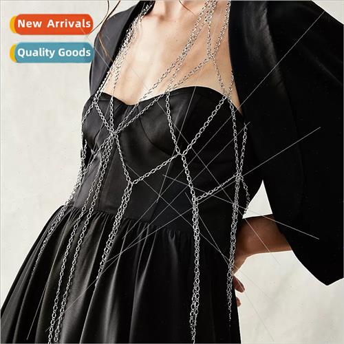 YH3642 Europevest multiple metal chains sexy connected to up