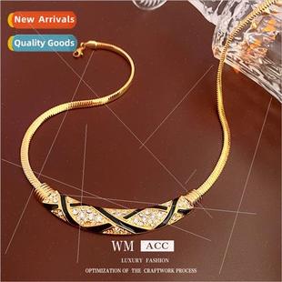 drip curved metal Necklace bone oil snake necklace Diamonds