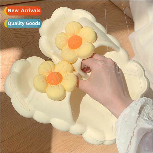 Sweet creative three-dimensional flowers comtable soft botto