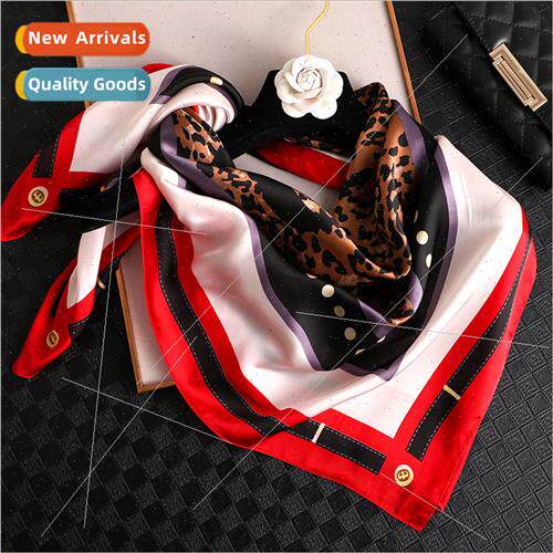 2020 Spring Autumn new Korean fashion new square scarf women