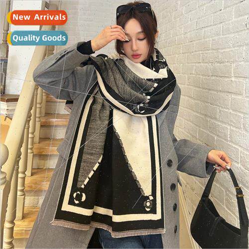 2023 new geometric camellia imitation cashmere scarf female