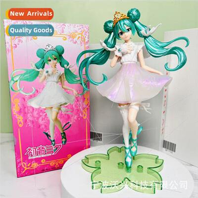 Hatsune Miku handPCS sakura rabb snow Hatsune cute girl hear