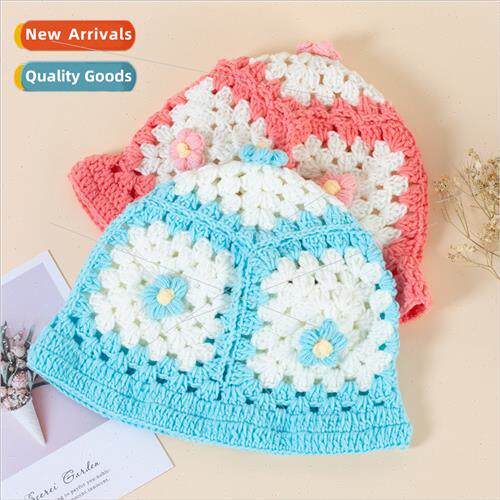 Japanese retro hollow flowers hand-knitted pot hat female fa