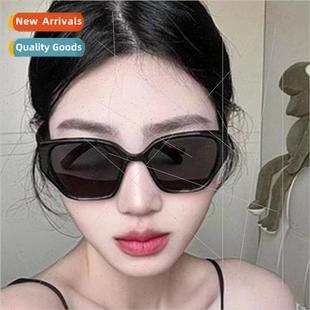 Sunglasses female round face Dalian new anti-ultraviolet adv