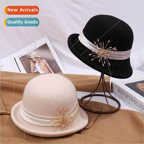 Autumn winter new warm French bowler hat hundred rolled edge