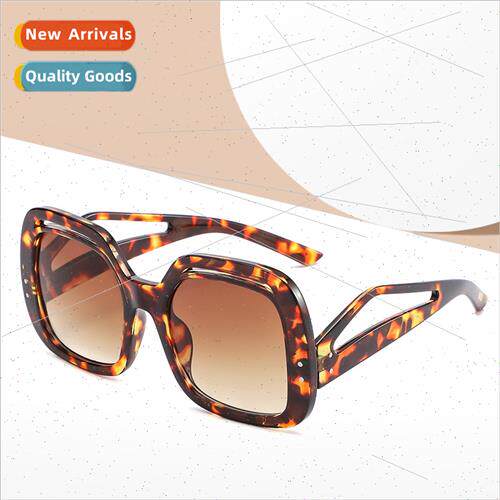 Hollow square large frame sunglasses 2022 new fashion skelet