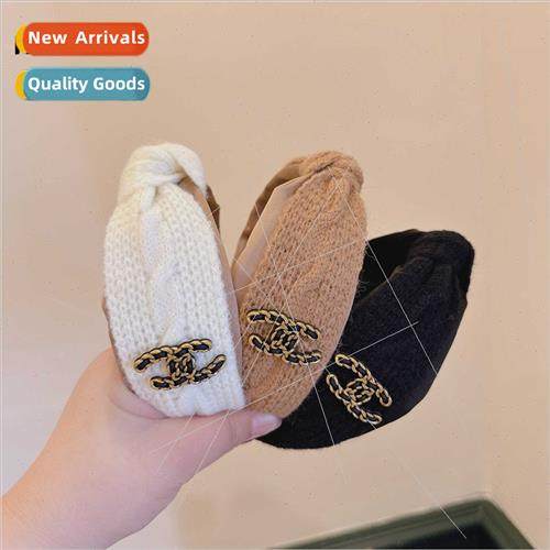 Vintage braided wool temperament high skull top fairy versat