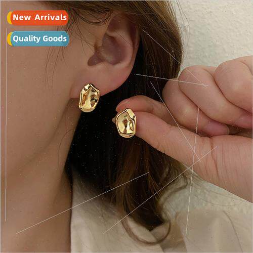 Fashion handmade hammered surface earrings concave irregular