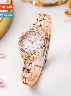 Fashion Women Quartz Watch Jewelry Buckle Atmosphere Elegant