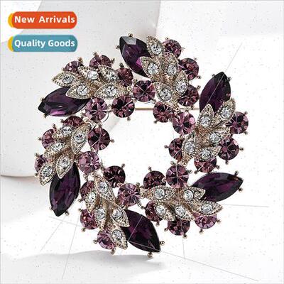 Brooch high-grade women using imported Austrian crystal cors