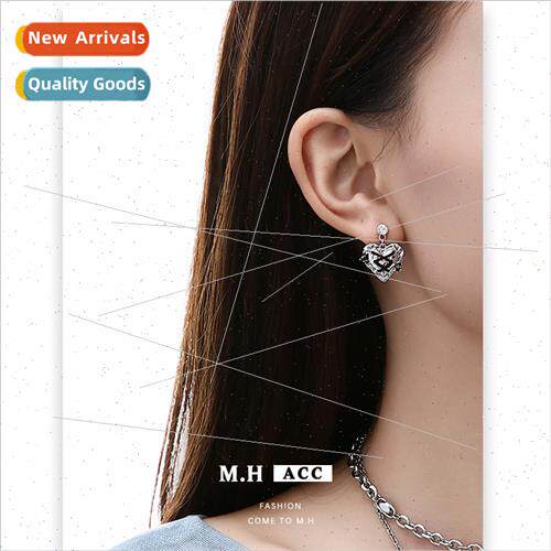 Black diamond love earrings female s925 silver pin earrings