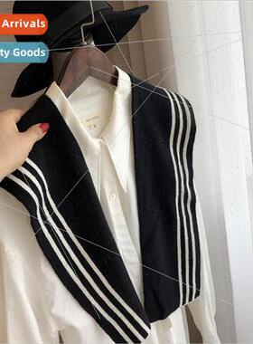 Reversible colour blocking navy wind knted small shawl sprin