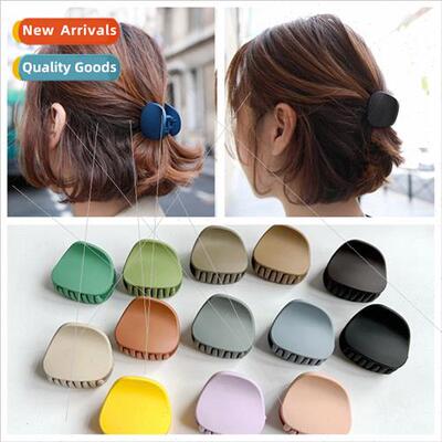 Korea grasp clip geometric frosted colorful shell medium hai