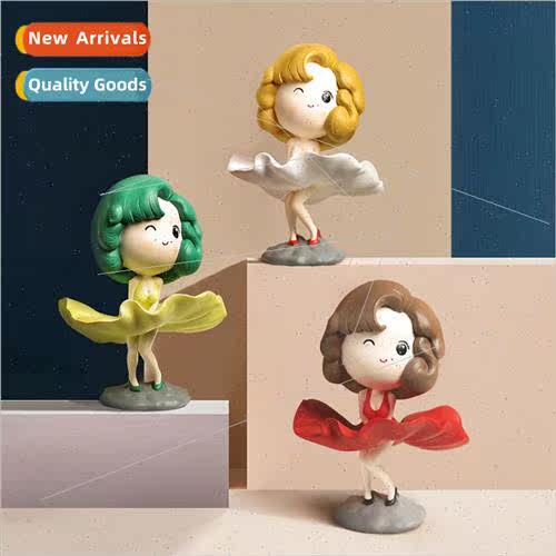 Europe simulation creative Monroe cute cartoon  desktop deco