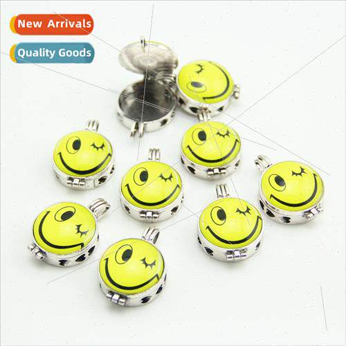Europe DIY jewelry accessories magic box expression pendant