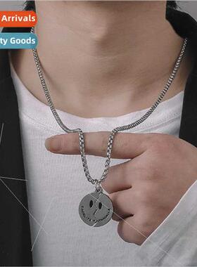 New  Europe mple lver Men Creative Openable Smiley Letter Ne