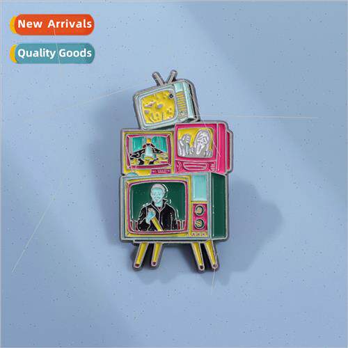 Vintage Nostalgia TV Shape Cartoon Metal Brooch Skull Spaces
