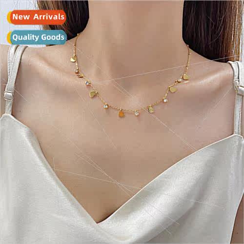 Europe fashion niche love heart tanium steel collarbone chai