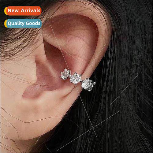 Delicate zirconia ear clips female whout ear holes niche col