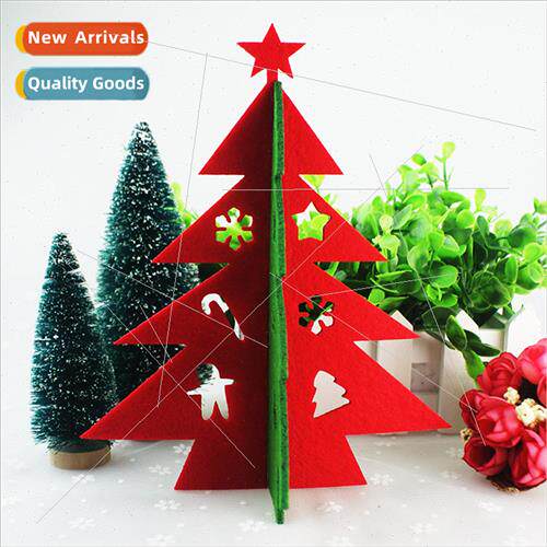 Christmas decorations DIY felt red green Christmas e three-d