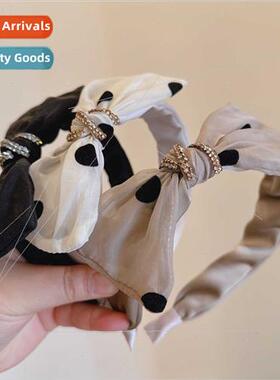 Europe cotton linen weaving wide twist hairpin triangle card