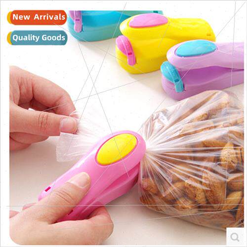 Candy color blocking portable home mini sealer snacks plasti