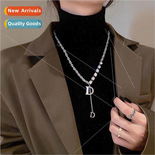 che letter collarbone chain women 2023 new spring summer dec