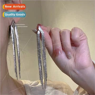 New Pointed Interlocking Tassel Earrings Long Tassel che Ear