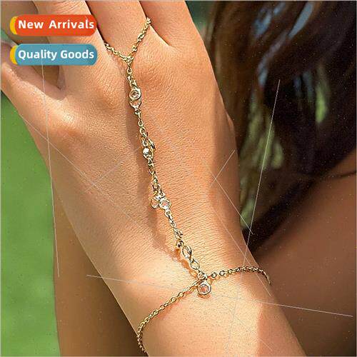Europe fashion ethnic wind metal chain hand back chain femal