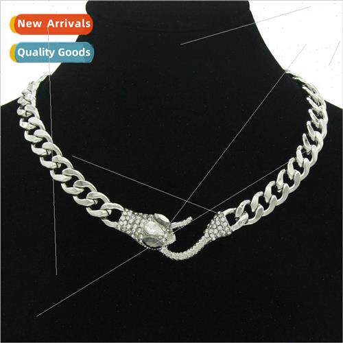 Europe ins short Cuban chain necklace tide women fashion dia