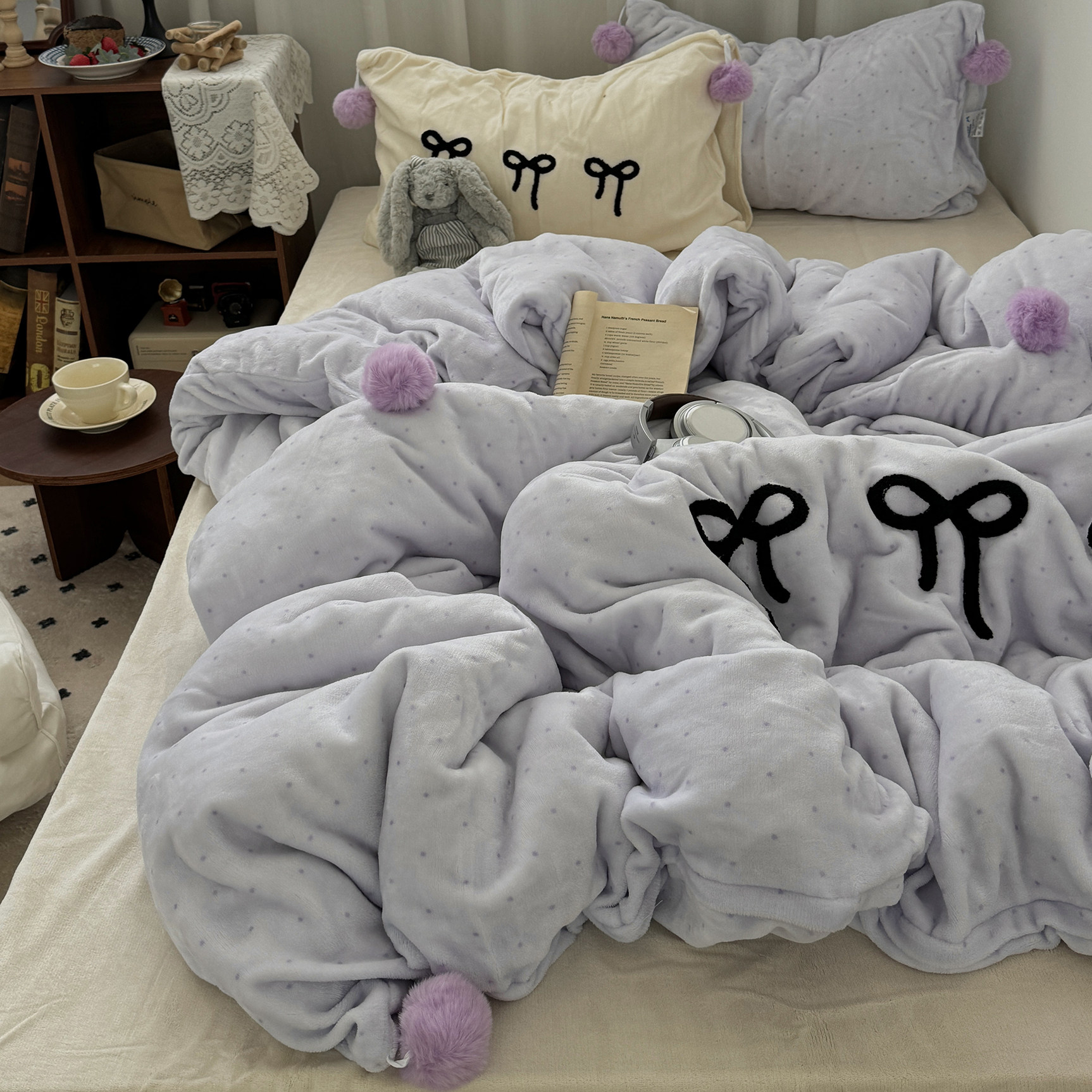 少女奶紫波点毛球款牛奶绒四件套