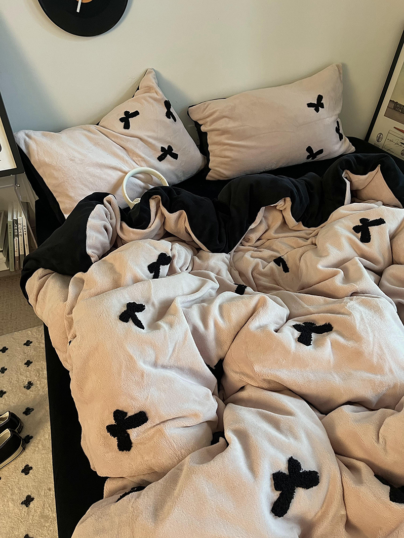 蝴蝶结毛巾绣四件套牛奶绒少女