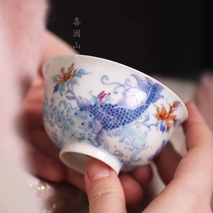 望玉窑 锦上添花锦鲤杯 新派斗彩主人杯 景德镇纯手工手绘 重工
