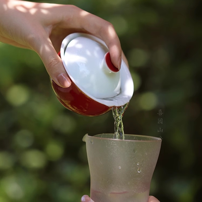 赐闲堂福利泰狮鱼盖碗孤品