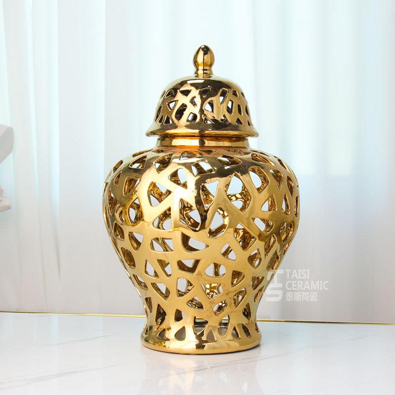 现代玄关软装摆设三角形镂空金色陶瓷将军罐家居摆件花卉插花装饰