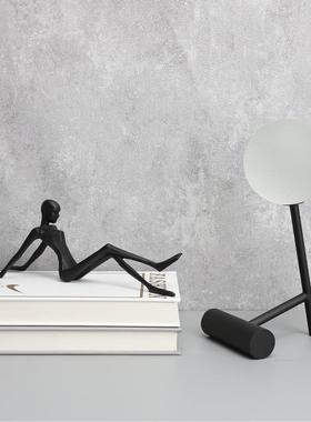 新中式黑色休闲人物摆件样板房办公室卧室书房客厅桌面玄关装饰品