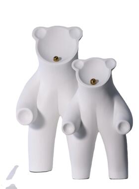 现代简约卡通北极熊雕塑抽象树脂动物摆件 家居客厅开放柜装饰品