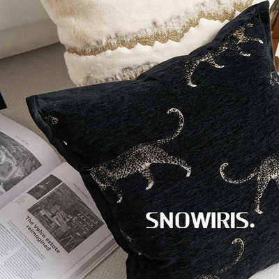 轻奢中古风样板间高级感软装靠包