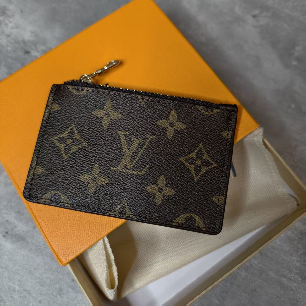 thumbnail for Card holder card holder link Corresponding name to place an order Live broadcast special shooting link