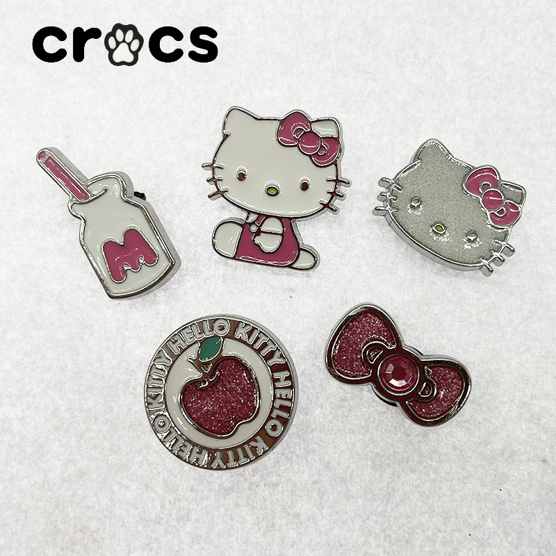 新款Crocs金属鞋花卡洛驰洞洞鞋水钻DIY装饰扣智必星HelloKitty