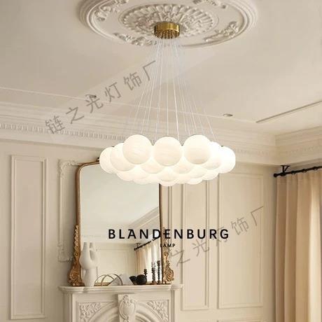 星球灯泡泡球吊灯云雾玻璃法式轻奢卧室灯具魔豆云朵月球客厅主灯