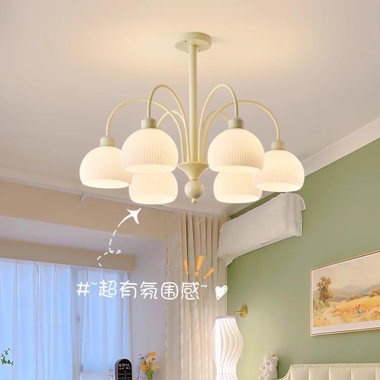 法式奶油风客厅吊灯现代简约网红治愈系卧室灯创意小清新餐厅灯具