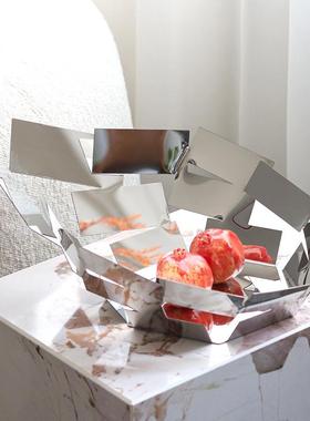 几何艺术置物果篮客厅金属镂空水果盘茶几设计师装饰创意软装摆件