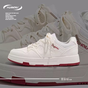 环球国潮厚底小白鞋男2026低帮新款潮鞋百搭秋冬休闲男鞋运动板鞋